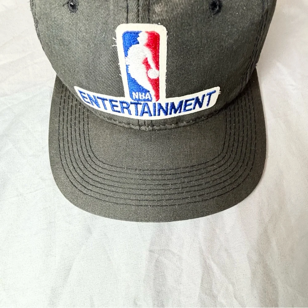 Vintage Sports Specialties NBA Entertainment SnapBack Hat Youngan The Twill‎